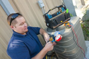 A/C Maintenance: What Do the Professionals Do?